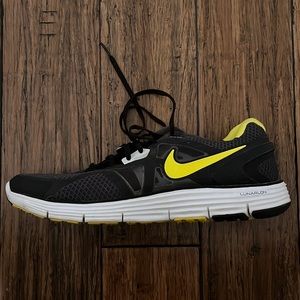 Nike Lunarglide Athletic Shoes - Graphite - size 13